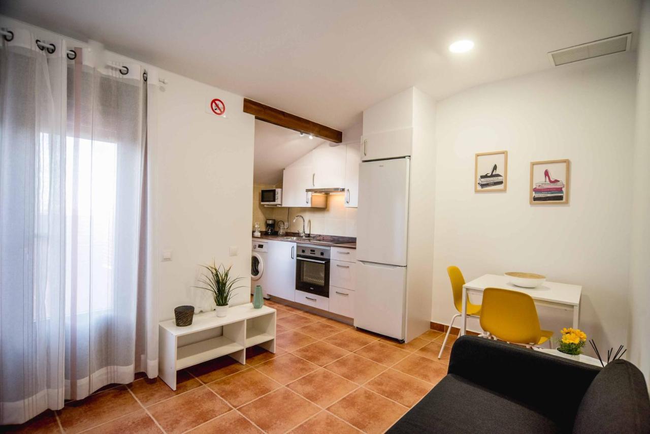 Apartamentos Al Paso De Toledo, Puy Du Fou A 10Km Burguillos de Toledo Exteriör bild
